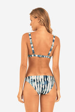 Load image into Gallery viewer, Model Back: Rio De Sol Bottom Bottom Azule Essential-Comfy