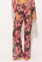 Load image into Gallery viewer, Gallery: Rio De Sol Beach Trousers Jolie Pants Lana