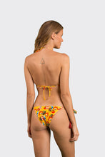 Load image into Gallery viewer, Model Back: Rio De Sol Set Set Stories Tri-Inv Lacinho