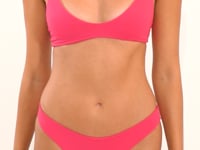 Load and play video in Gallery viewer, Video: Wednesday In Hawaii By Rio De Sol Top Top Guava Hana