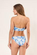Load image into Gallery viewer, Model Back: Rio De Sol Bottom Bottom Pua-Pacifica Waikiki