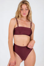 Load image into Gallery viewer, Gallery: Rio De Sol Set Set Barolo Bandeau-Reto Hotpants