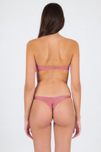 Load image into Gallery viewer, Model Back: Rio De Sol Set Set Shimmer-Confetti Bandeau-Knot Nice-Fio
