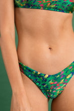 Load image into Gallery viewer, Image 09: Rio De Sol Bottom Bottom Wilds Highleg
