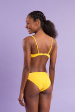 Load image into Gallery viewer, Image 12: Rio De Sol Set Set Malibu-Yellow Balconet Essential-Comfy

