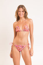 Load image into Gallery viewer, Model Front: Rio De Sol Top Top Sweet-Camo Frufru
