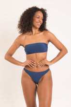 Load image into Gallery viewer, Image 06: Rio De Sol Set Set Navy Bandeau-Reto Nice-Fio
