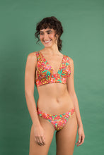 Load image into Gallery viewer, Image 10: Rio De Sol Set Set Tropics Halter-Marina Essential-Cos
