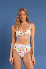 Load image into Gallery viewer, Image 13: Rio De Sol Set Set Countryside Kyra Hotpants
