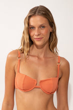 Load image into Gallery viewer, Gallery: Rio De Sol Top Top Sand-Argila Juliette-Aya
