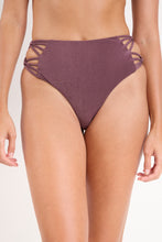 Load image into Gallery viewer, Bottom Malibu-Ebano Highwaist-Spin-Iris
