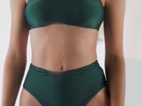 Load and play video in Gallery viewer, Video: Rio De Sol Top Top Palace Bandeau-Reto
