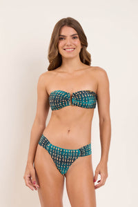 Model Front: Rio De Sol Bottom Bottom Brisa Baobi
