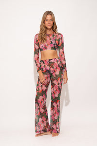 Model Front: Rio De Sol Beach Top Jolie Top Harper