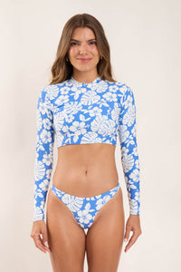 Model Front: Rio De Sol Top Top Pua-Pacifica Reef